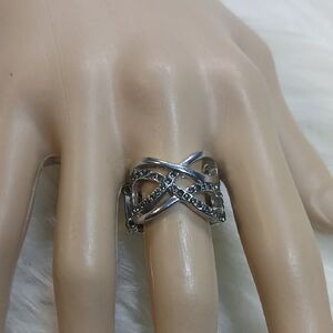 Paparazzi Silver Ring with Black Crystals Infinite Desing Strech